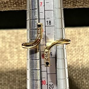 ELIZABETH & JAMES PRE-LOVED AUTHENTIC 24K YELLOW GOLD-PLATED WRAP RING.